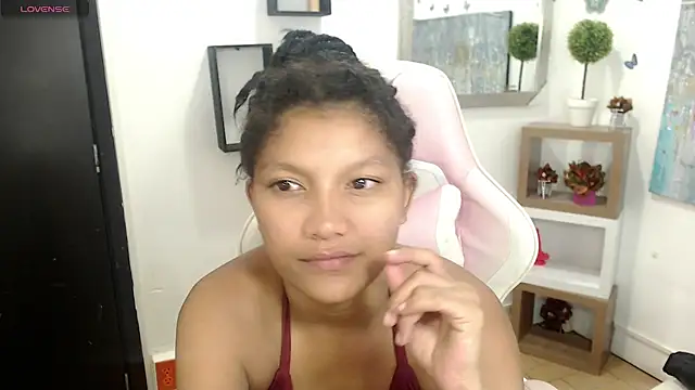 elly willis online show from February 2025 03:36:01 AM