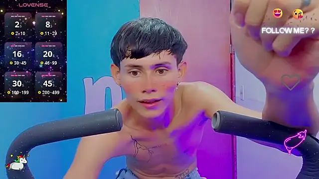 Snapshot of tanjiro_cute chatting on June 2026 05:23:01 AM tanjiro cute online show from June 2026 05:23:01 AM