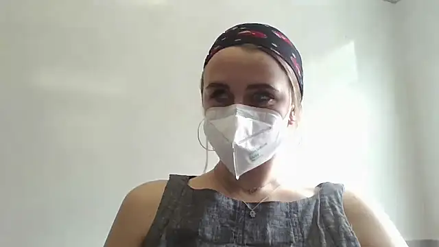 Snapshot of charlysangelll chatting on September 2025 07:28:01 PM charlysangelll online show from September 2025 07:28:01 PM