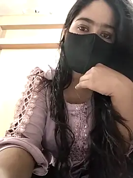 Magical Girl- online show from November 2025 03:39:02 AM