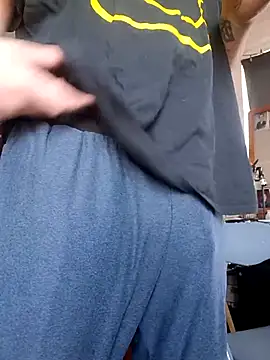 ChuckyyDee online show from April 2026 12:39:02 PM