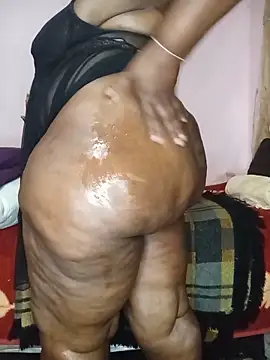 Snapshot of Sweetblackassxxx505 chatting on June 2026 11:40:01 PM Sweetblackassxxx505 online show from June 2026 11:40:01 PM