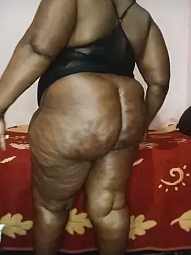 Snapshot of Sweetblackassxxx505 chatting on June 2026 05:04:02 PM Sweetblackassxxx505 online show from June 2026 05:04:02 PM