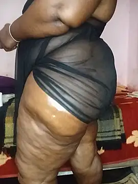 Snapshot of Sweetblackassxxx505 chatting on June 2026 10:58:02 PM Sweetblackassxxx505 online show from June 2026 10:58:02 PM