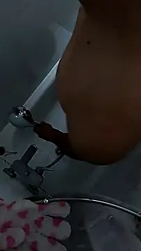 tula chyk online show from April 2026 12:06:01 PM