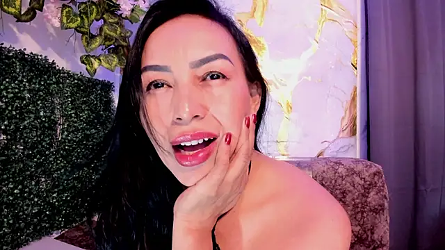 Snapshot of MeleekXXX_ chatting on June 2026 08:18:01 PM MeleekXXX online show from June 2026 08:18:01 PM
