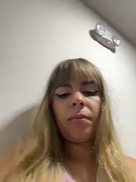 gabyfoxster online show from April 2026 01:25:02 AM