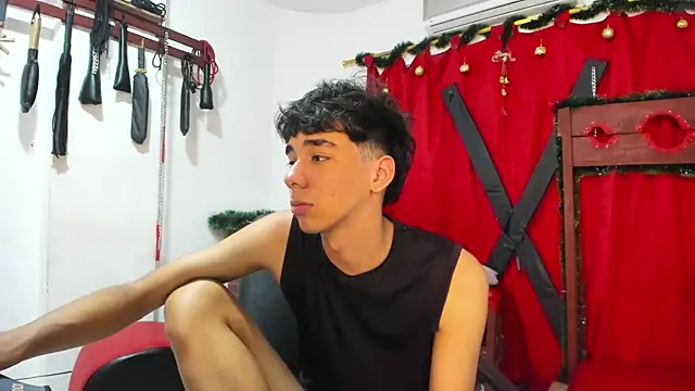 Harry LatinBoy online show from December 2024 01:39:02 AM