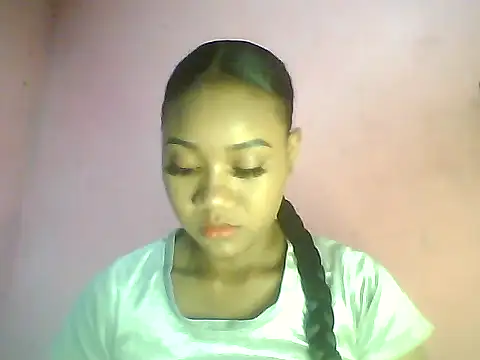 Fariana01 online show from December 2024 10:59:01 PM