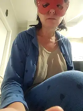 Vagabondainnamorata online show from November 2025 03:50:01 AM