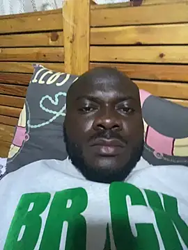 Snapshot of Suckmehar chatting on December 2024 05:58:01 PM Suckmehar online show from December 2024 05:58:01 PM