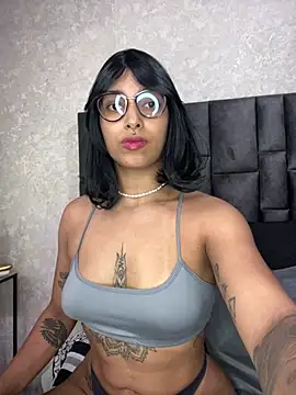 LollaByer online show from March 2025 10:34:02 PM