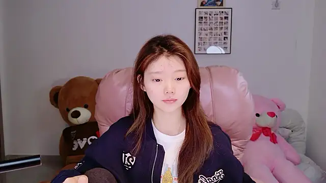 yangyang-1115 online show from April 2026 04:24:02 AM