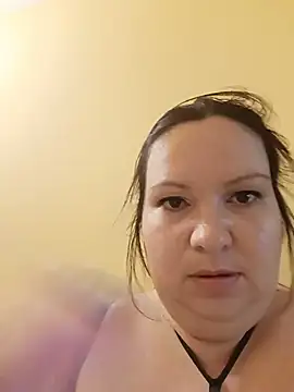 Snapshot of Szilvi93 chatting on July 2026 07:26:01 AM Szilvi93 online show from July 2026 07:26:01 AM