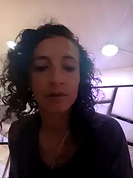 Snapshot of AriannaRussell_ chatting on May 2026 12:46:01 PM AriannaRussell online show from May 2026 12:46:01 PM