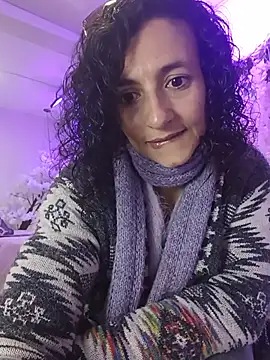 Snapshot of AriannaRussell_ chatting on June 2026 12:43:01 PM AriannaRussell online show from June 2026 12:43:01 PM