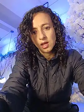 Snapshot of AriannaRussell_ chatting on June 2026 12:25:01 PM AriannaRussell online show from June 2026 12:25:01 PM