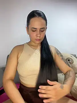 Leyna Kenet online show from March 2025 12:31:01 AM