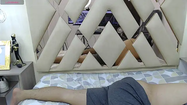 Snapshot of AndrewPherson chatting on January 2025 06:40:02 PM AndrewPherson online show from January 2025 06:40:02 PM