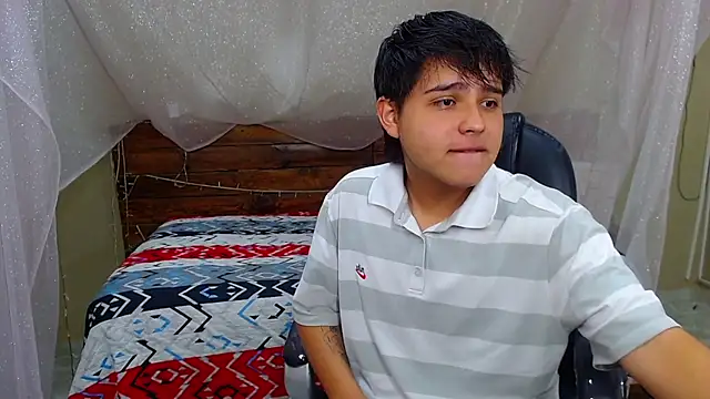 Snapshot of AndrewPherson chatting on March 2025 12:19:02 PM AndrewPherson online show from March 2025 12:19:02 PM