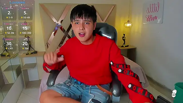 Snapshot of AndrewPherson chatting on September 2025 02:11:02 PM AndrewPherson online show from September 2025 02:11:02 PM