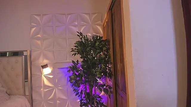 im sebaslopez online show from November 2025 11:37:01 PM