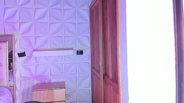 im sebaslopez online show from March 2026 07:46:02 PM