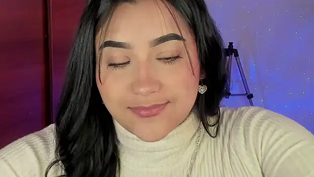 Snapshot of male_couper chatting on March 2025 01:50:02 PM male couper online show from March 2025 01:50:02 PM