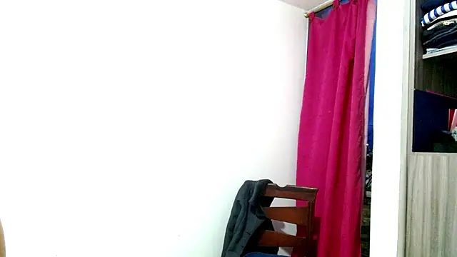 Snapshot of nicolle_milf1978 chatting on April 2026 10:29:02 AM nicolle milf1978 online show from April 2026 10:29:02 AM