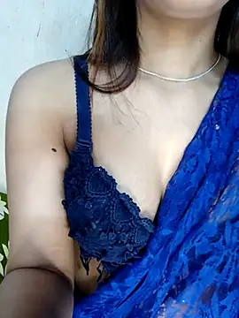 xpihu online show from February 2026 06:37:02 PM