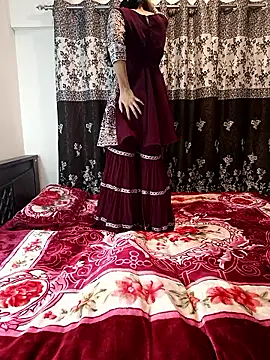 Cute-Bhavya online show from October 2025 04:35:02 AM