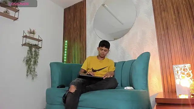 Jeffry wolvess online show from January 2025 02:52:02 PM