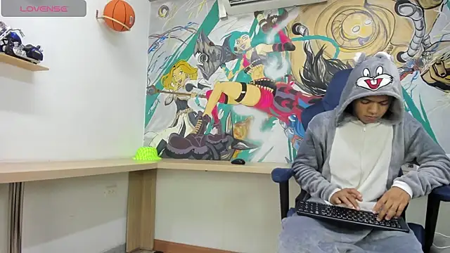 Jeffry wolvess online show from February 2025 12:36:02 PM