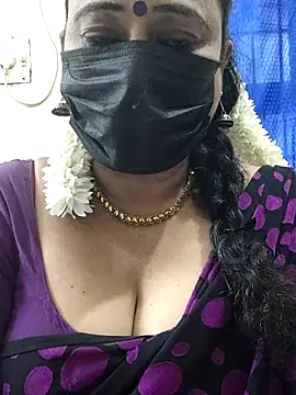 Snapshot of rekha_naier chatting on January 2026 10:43:01 AM rekha naier online show from January 2026 10:43:01 AM