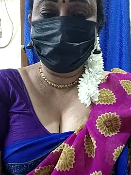 Snapshot of rekha_naier chatting on February 2026 07:09:02 PM rekha naier online show from February 2026 07:09:02 PM