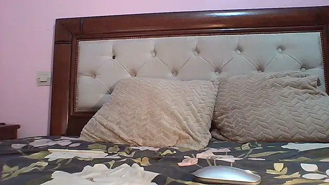 Frozenx online show from February 2026 11:28:02 PM