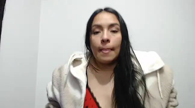 Snapshot of Alice_taylor1_ chatting on January 2025 03:01:01 AM Alice taylor1 online show from January 2025 03:01:01 AM