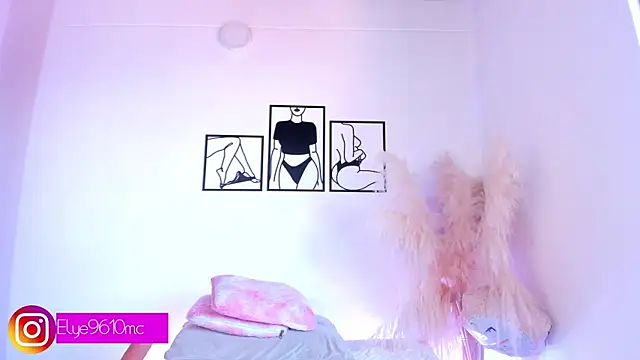 ellie mcdonald online show from April 2026 02:55:02 PM