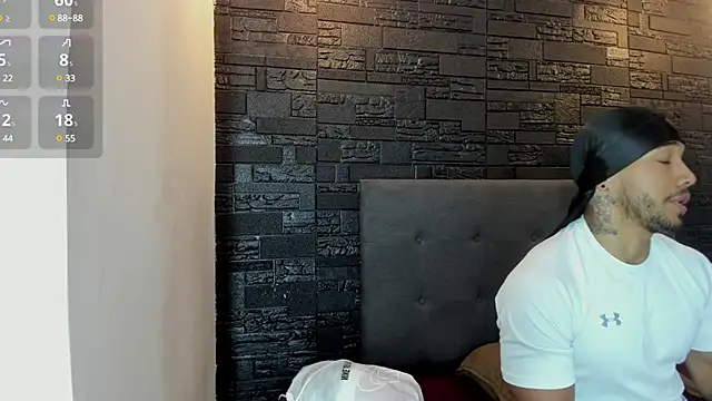 Snapshot of bruno_miller_ chatting on January 2025 09:01:01 PM bruno miller online show from January 2025 09:01:01 PM