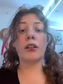 Twitchtheclownn online show from December 2025 08:05:01 PM