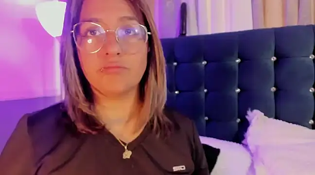 Pandoracherry online show from February 2025 03:04:02 AM