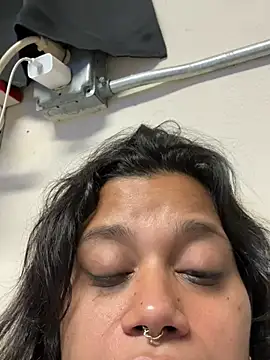 Snapshot of shyfr34k chatting on February 2025 12:38:02 AM shyfr34k online show from February 2025 12:38:02 AM