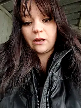 Eva Florence online show from March 2025 01:38:02 PM