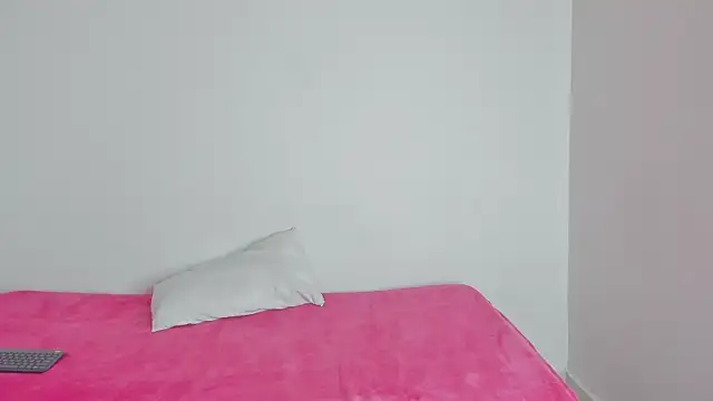 alexa  freddryy online show from December 2024 07:18:02 PM
