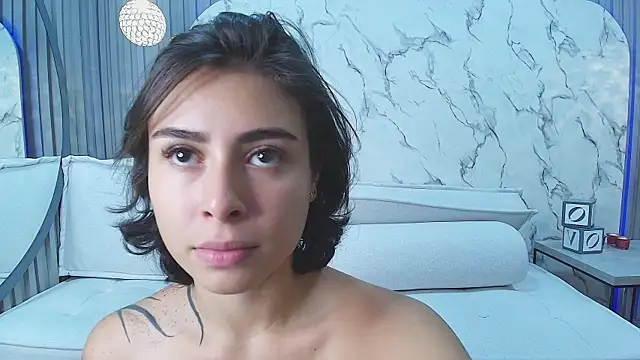Snapshot of Franchesca_De_Luca chatting on March 2025 09:49:01 PM Franchesca De Luca online show from March 2025 09:49:01 PM