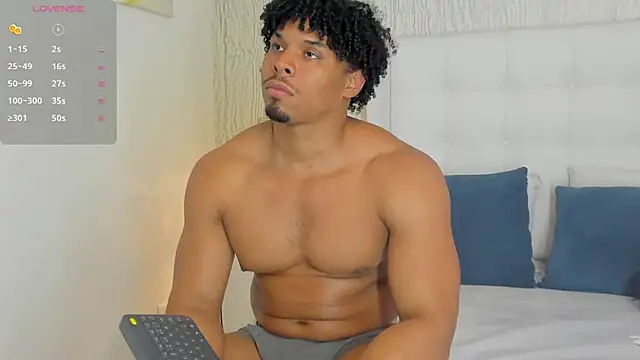 Jacub Micke1 online show from November 2025 03:51:02 AM