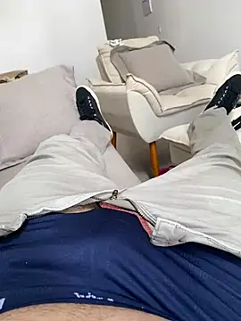 Snapshot of FabioF698 chatting on January 2025 04:34:01 PM FabioF698 online show from January 2025 04:34:01 PM