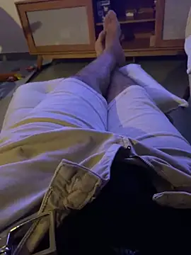 Snapshot of FabioF698 chatting on March 2025 02:43:02 AM FabioF698 online show from March 2025 02:43:02 AM