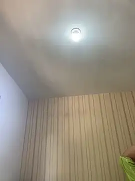 alexxng online show from December 2024 06:02:02 PM