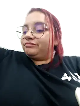 Snapshot of CURVY-HORNY chatting on February 2025 09:27:02 PM CURVY-HORNY online show from February 2025 09:27:02 PM